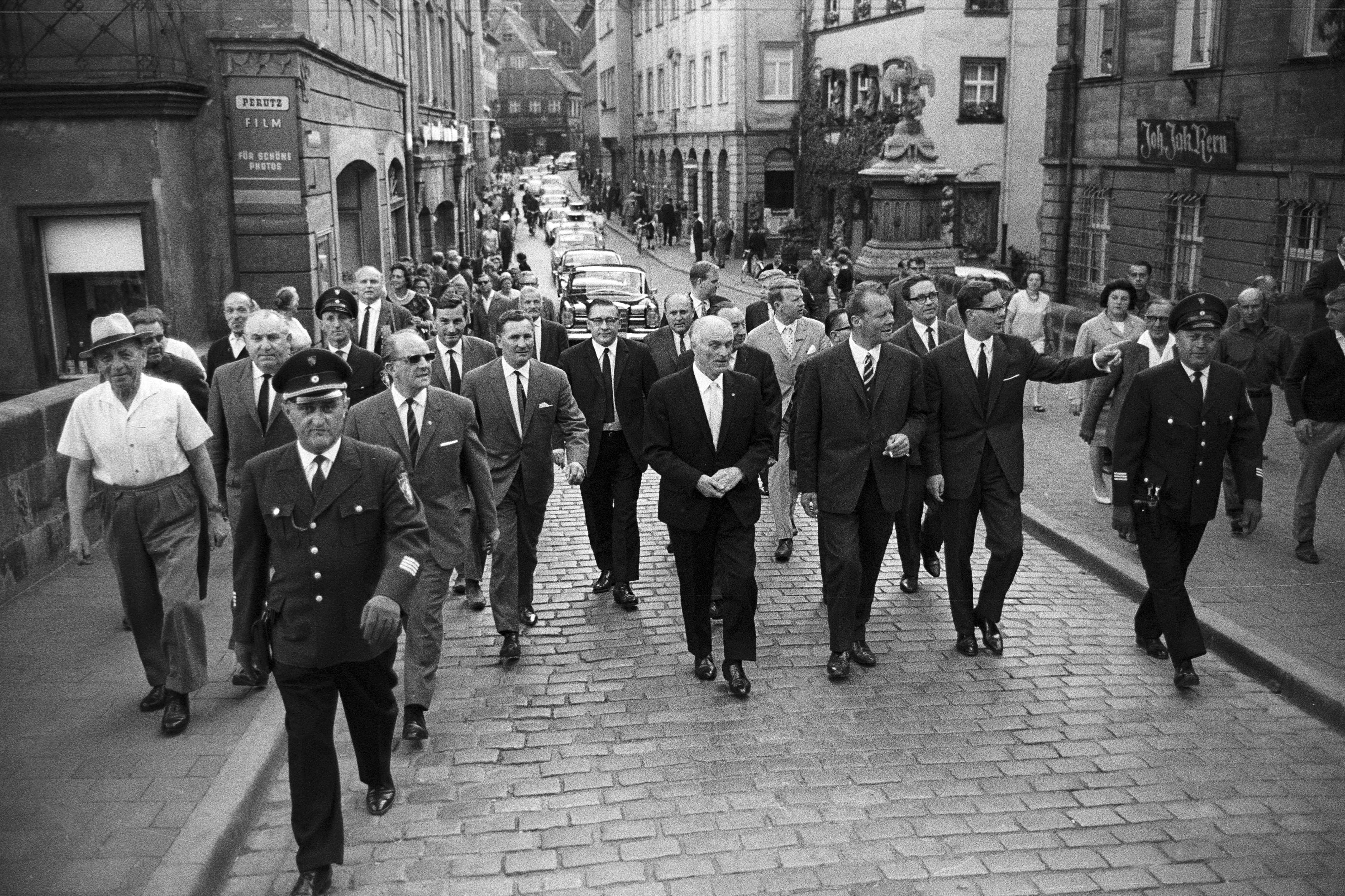 Willy Brandt in der Karolinenstraße